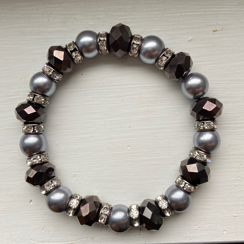 Premier Designs stretch bracelet- rhinestones, black & silver beads